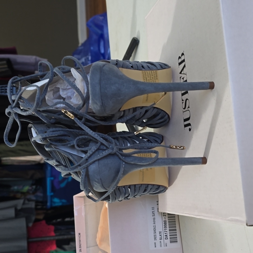 Dress sandals size 8.5 gray suede high heels lace up in the back. Very very cute - Picture 2 of 7